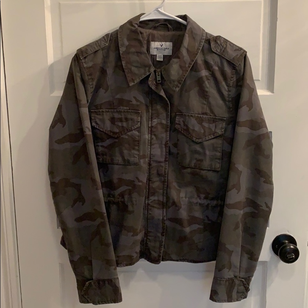 Camouflage utility jacket 🎖